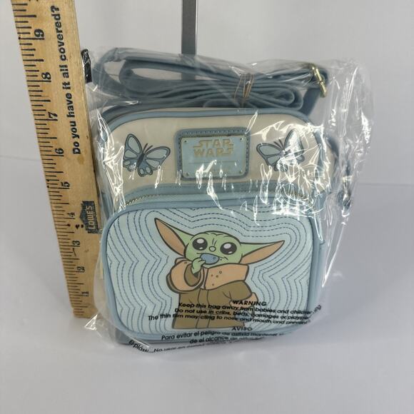 Loungefly Star Wars The Mandalorian Grogu Macarons Crossbody Bag Purse-snack - Picture 8 of 8